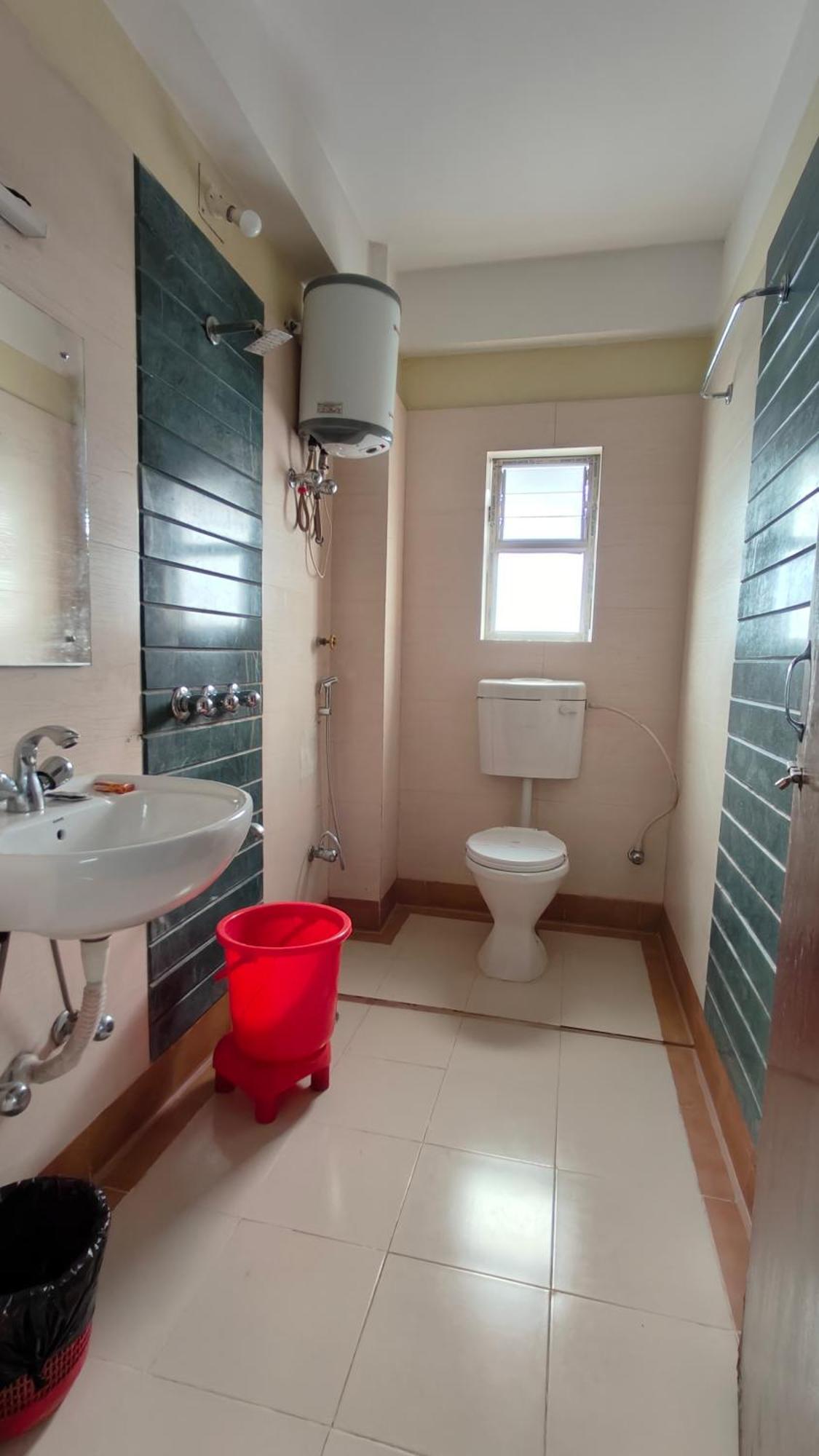 Hotel Niladrii Galaxy Siliguri Esterno foto