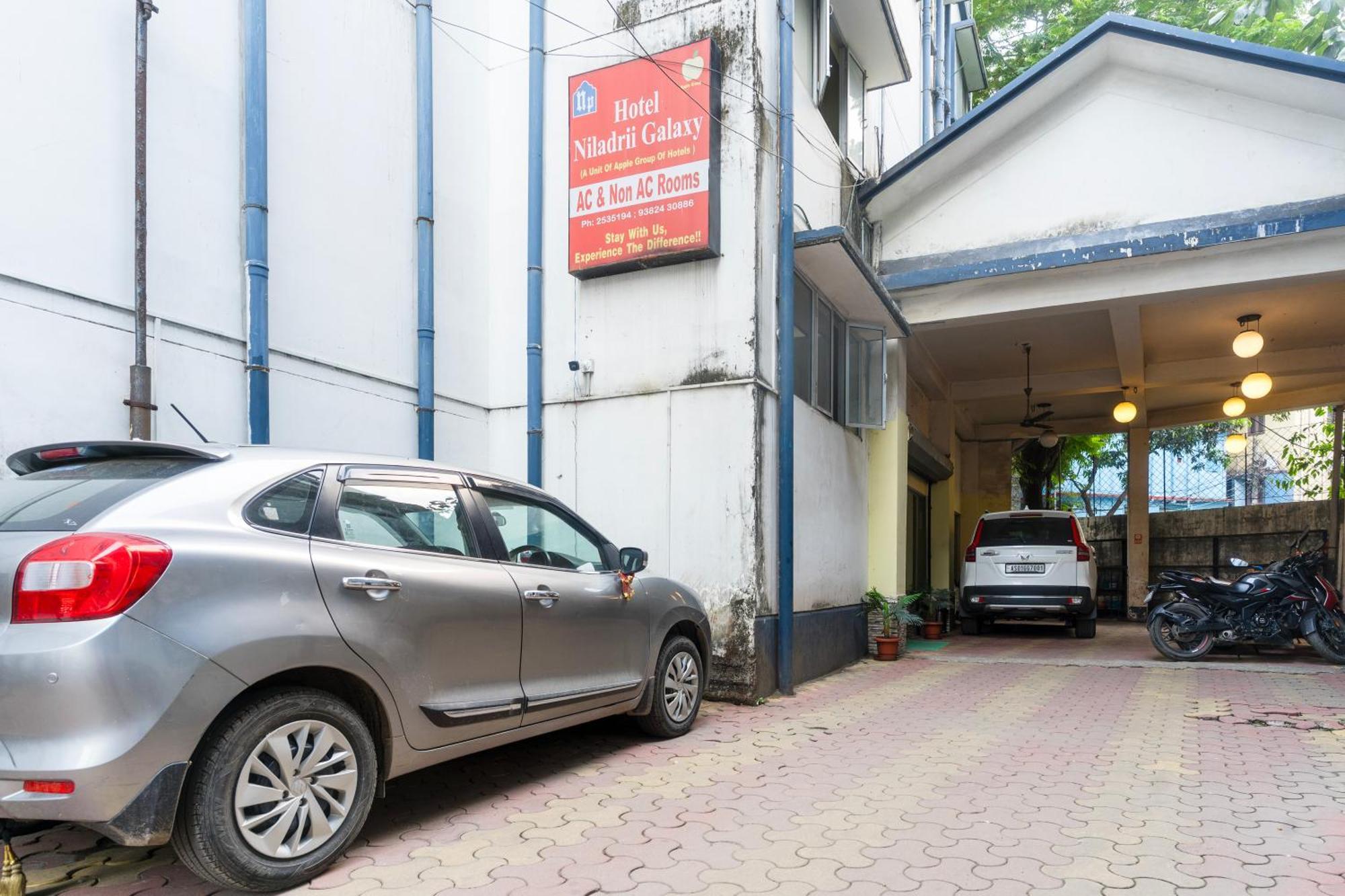 Hotel Niladrii Galaxy Siliguri Esterno foto
